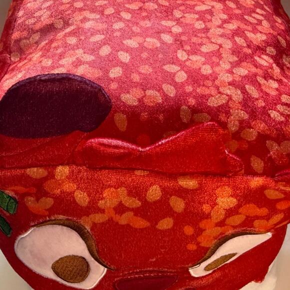 SDCC 2024 Disney Munchlings "Super Sizzling Tofu with Chili Sauce" Leroy Plush - Picture 8 of 8